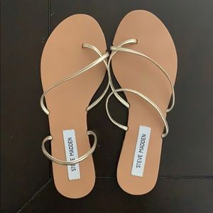 Steve Madden Gold Sandals: Size 8